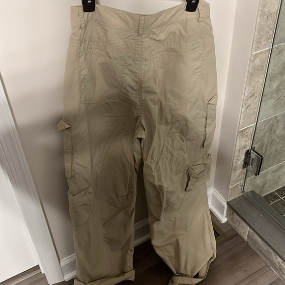 Womens wide leg cargo pants Forever 21 brand size large - Picture 8 of 8